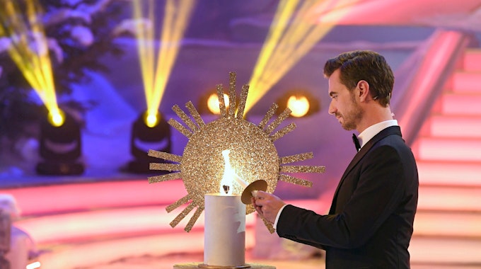 Das „Adventsfest der 100.000 Lichter“ wird von Florian Silbereisen moderiert.