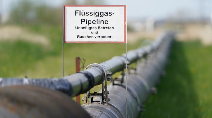 Blick auf eine Flüssiggas-Pipeline am Nordsee Gas Terminal.&nbsp;