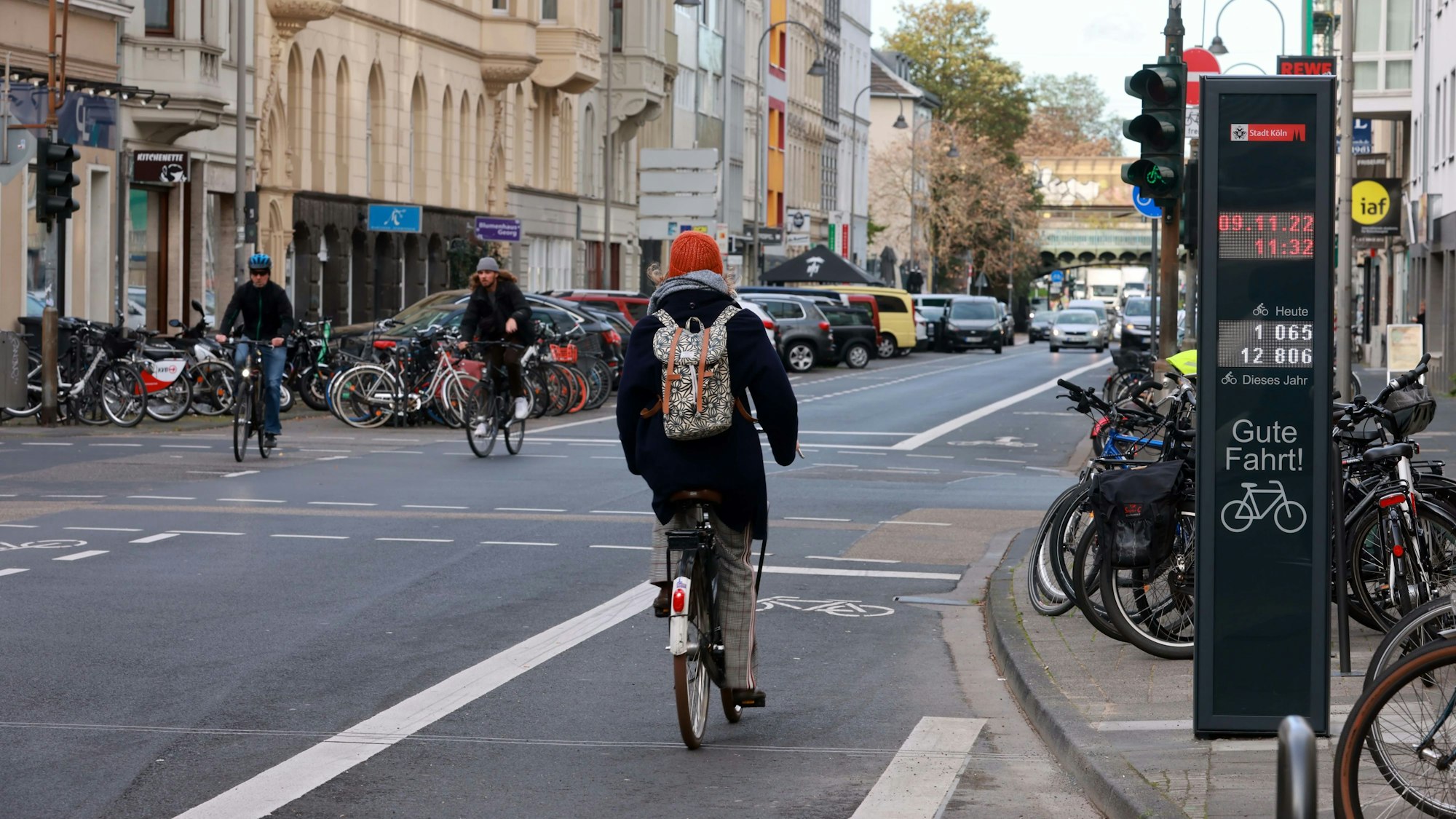 Köln: Fahrradbarometer auf der Gladbacher Straße