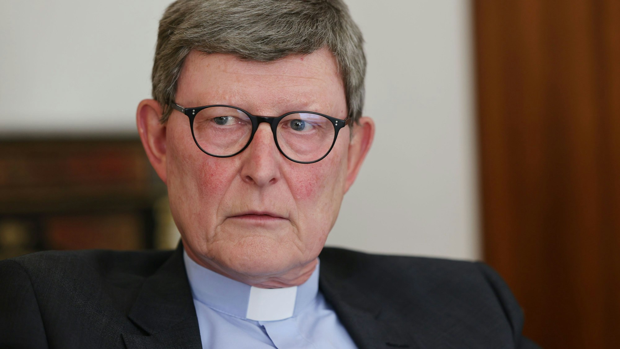 Kardinal Rainer Maria Woelki, Erzbischof von Köln, gibt im Erzbischöflichen Haus ein Interview.