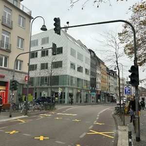 Auf der Venloer Straße gilt nun Tempo 20.