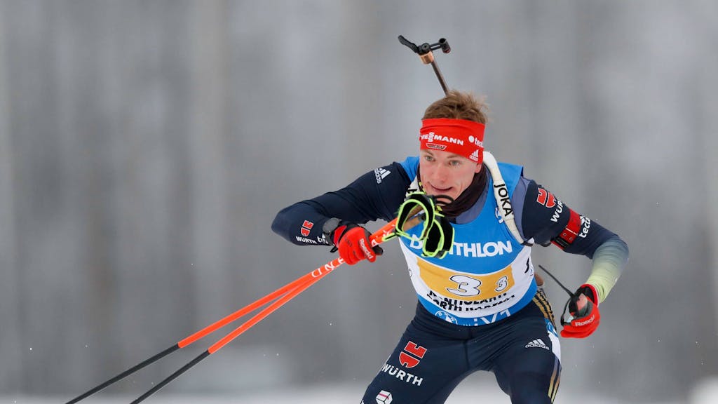 Benedikt Doll in Aktion bei der Biathlon-Staffel über 4 x 7,5 Kilometer.&nbsp;