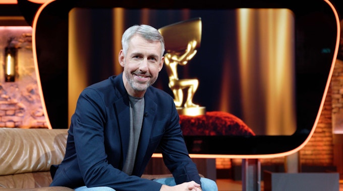 „TV total“-Moderator Sebastian Pufpaff spottete in seiner ProSieben-Show über den Weihnachtssong der Reality-Stars Cosimo Citiolo und Alessia Herren.