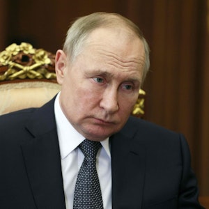 Russlands Präsident Wladimir Putin (hier am 12.12.2022) hat die traditionelle Jahrespressekonferenz abgesagt.