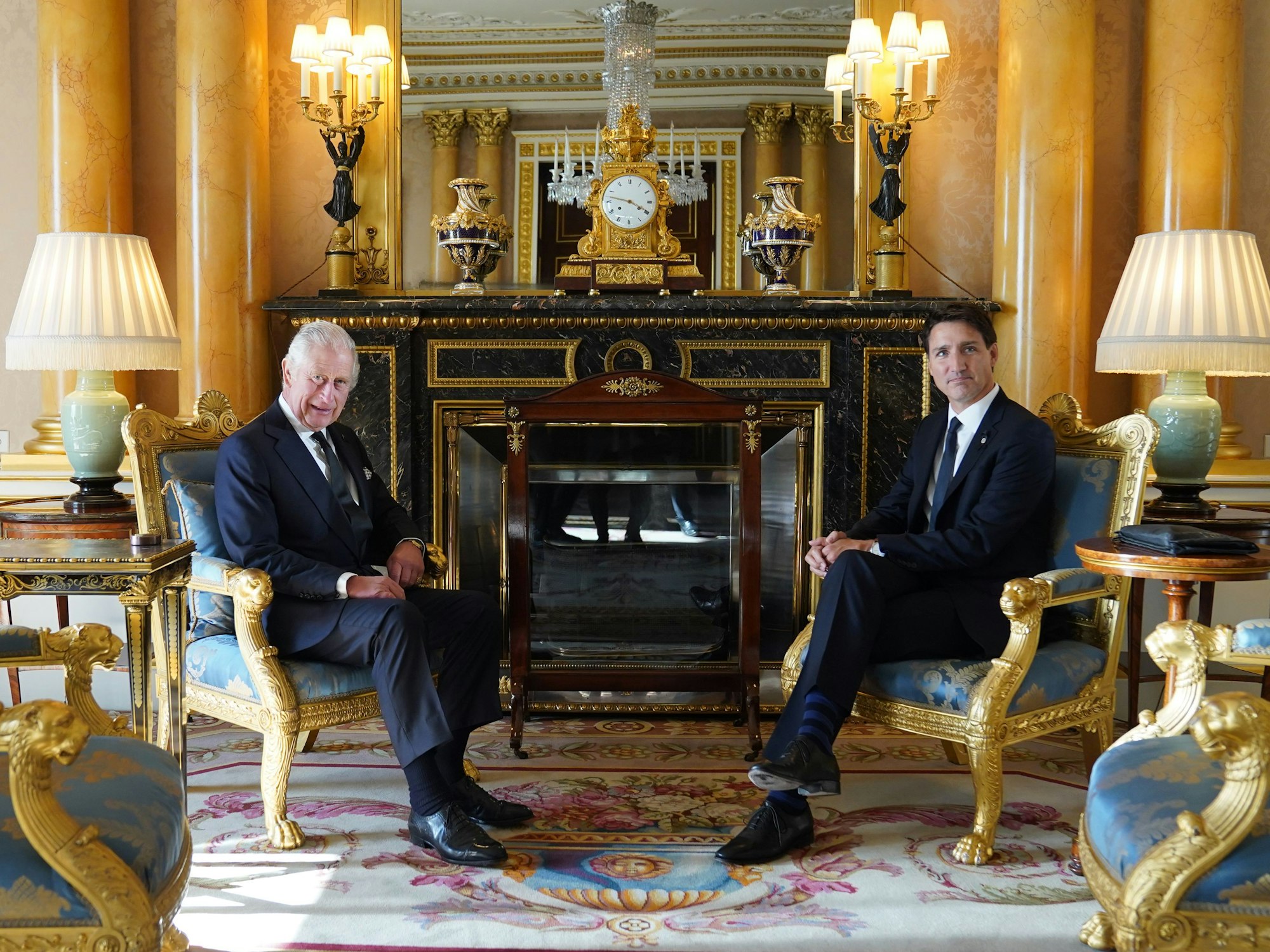 König Charles III. und Kanadas Premierminister Justin Trudeau.