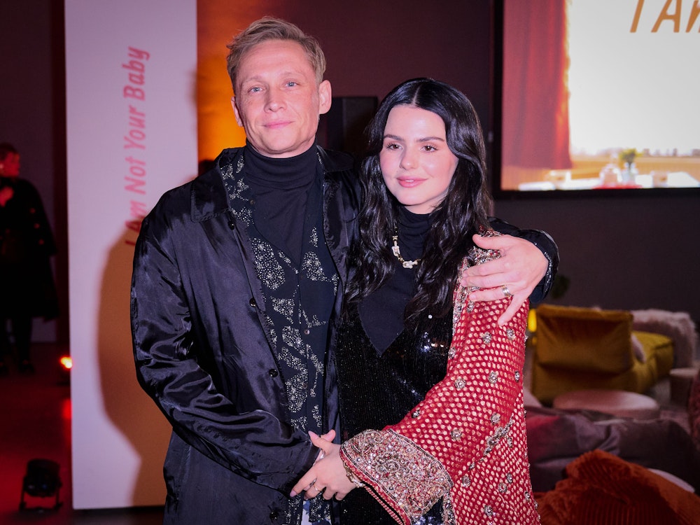 Matthias Schweighöfer und seine Freundin Ruby O Fee, hier im Dezember 2022 bei der Premiere des Netflix YouTube Filmes „I am not your Baby“, sind bereits seit vier Jahren ein Paar.