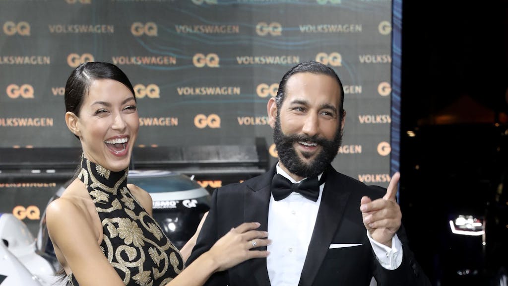 Rebecca Mir und Massimo Sinato kommen zur Gala „GQ Men of the Year 2018“.