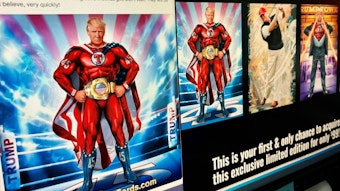 Auf seinen digitalen Sammelkarten stellt sich Trump als Superheld dar.