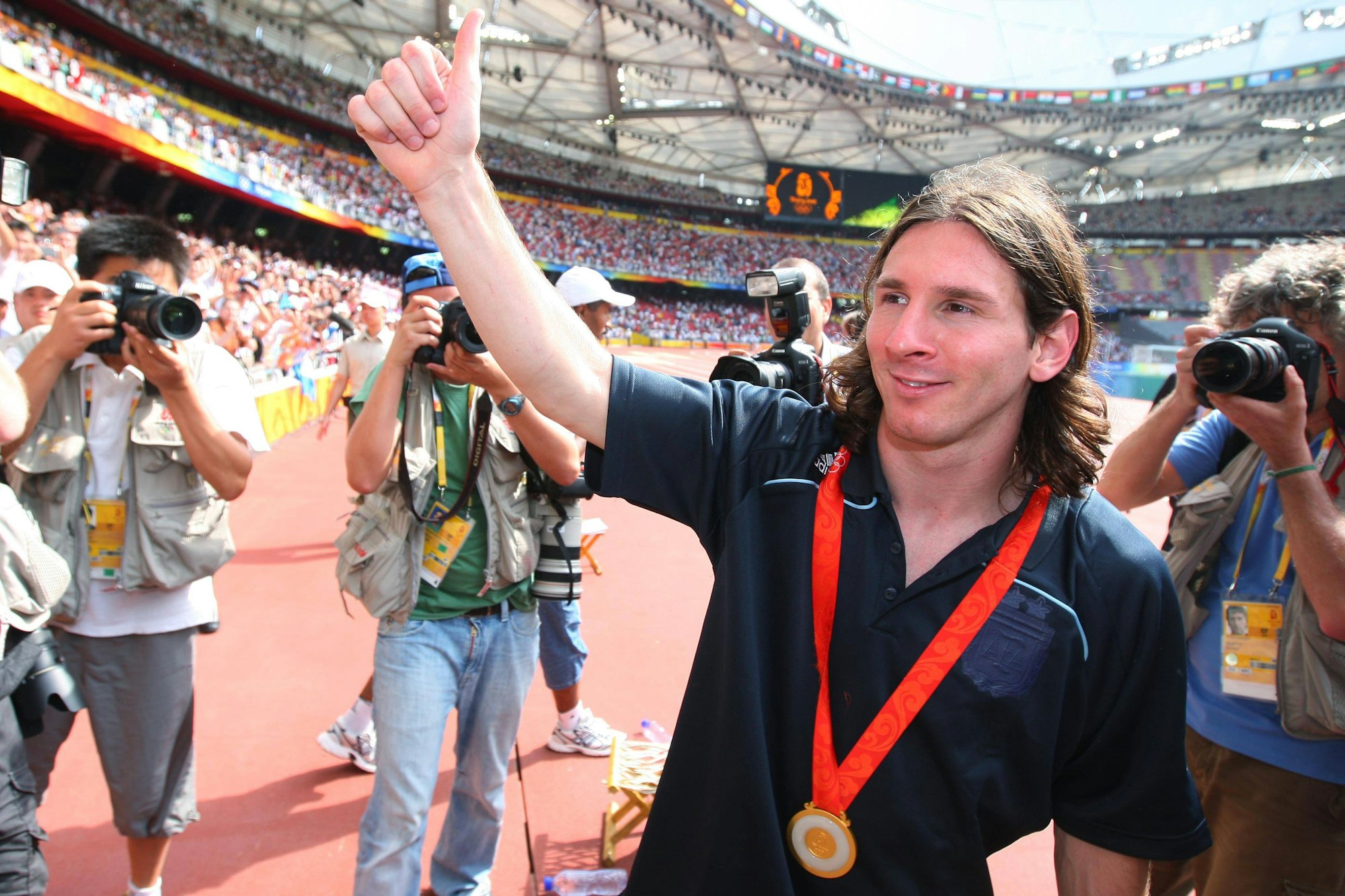Lionel Messi nach dem Gewinn der olympischen Gold-Medaille 2008 in Peking.