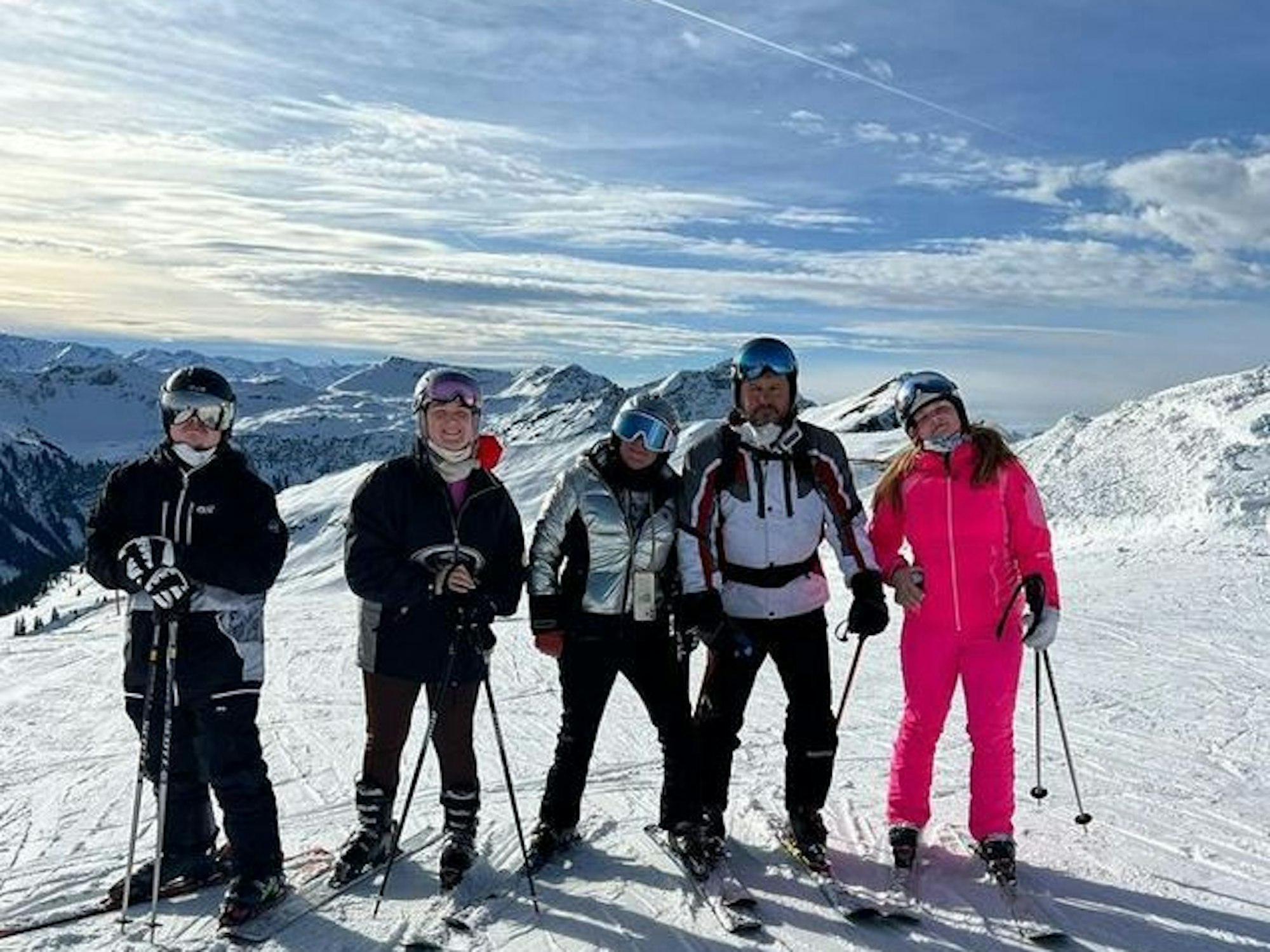 Die Familie Baumgart im Ski-Urlaub.