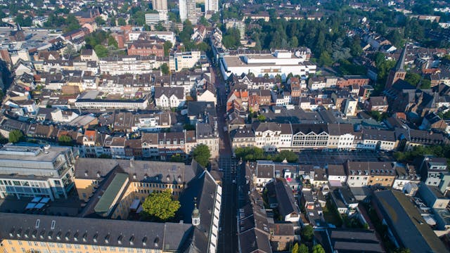 Die Stadt Brühl von oben. 