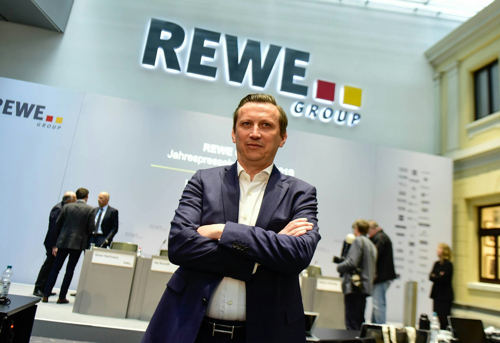 Rewe-Chef Lionel Souque kritisiert die Forderungen der Industrie