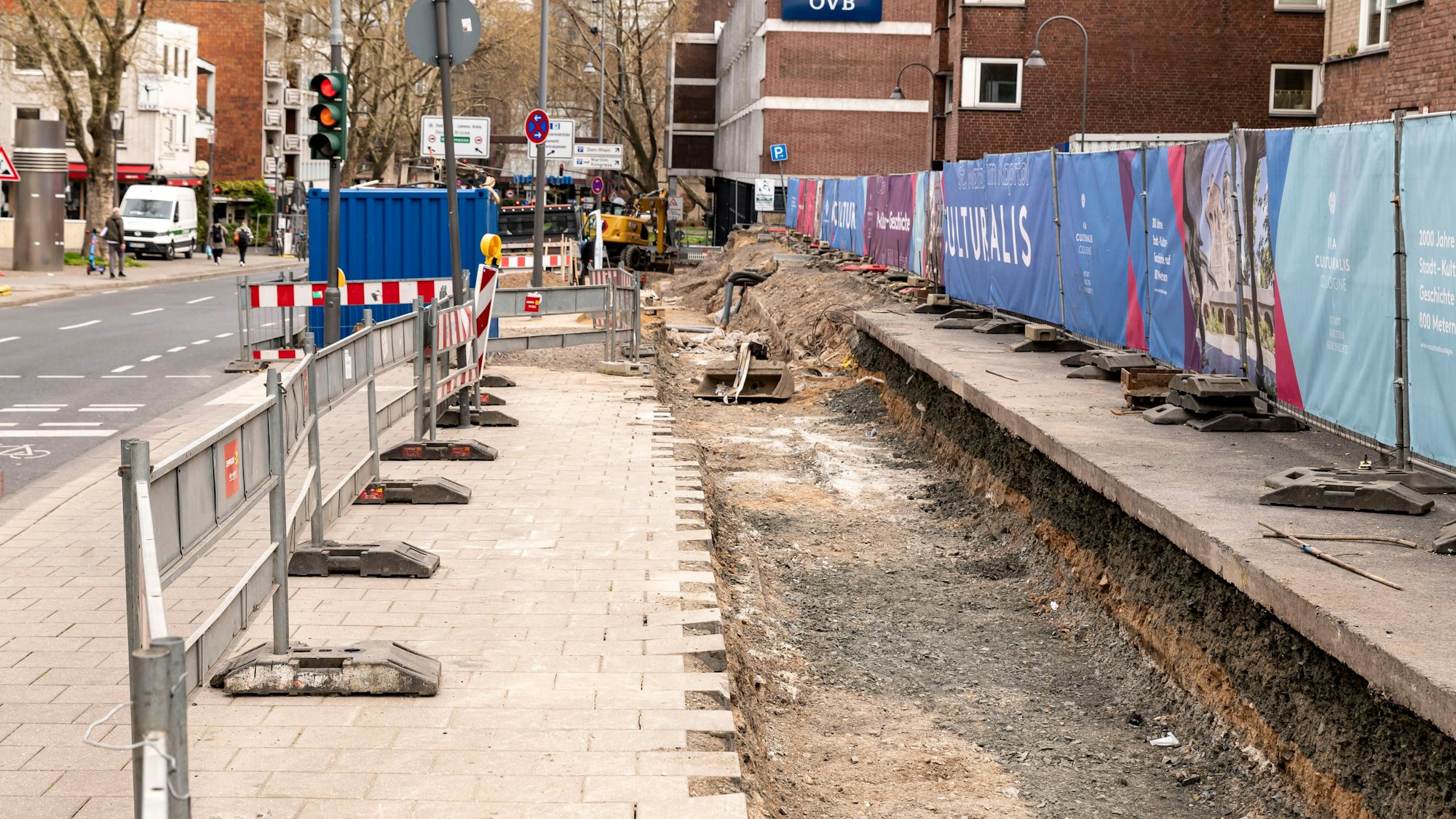Baustelle auf der Pipinstraße im März 2022.