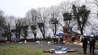Baumhäuser der Aktivisten in Lützerath.
