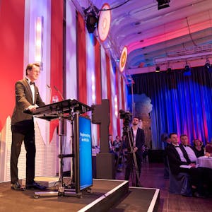 Hendrik Wüst, Ministerpräsident des Landes NRW, spricht auf dem Neujahrsempfang der IHK Köln.