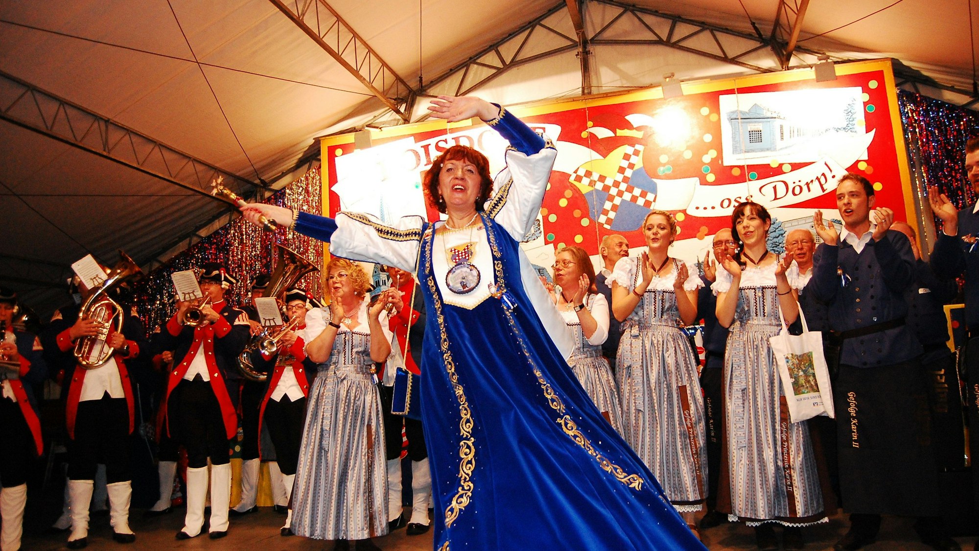 11. Januar 2023 Bornheim-Roisdorf: Im Januar 2014 wurde Karin Hamacher zur Roisdorfer Prinzessin Karin II. auf der Kolpingsitzung proklamiert. Foto: Frank Engel-Strebel