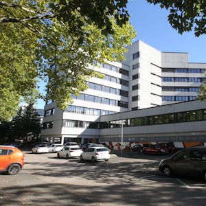 Amtsgericht Siegburg Parkplatz hinter dem Gebäude