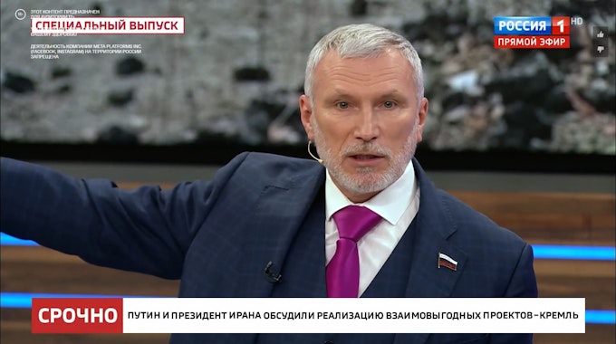 Der russische Politiker Aleksey Schurawlow wütet am Mittwoch (11. Januar) im Programm von „Rossija 1“ über Außenministerin Annalena Baerbock (Grüne).