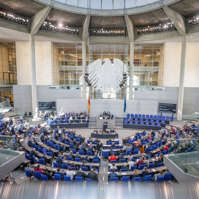Der Plenarsaal bei einer Sitzung des Bundestages während einer Rede von Christian Lindner (FDP), Bundesminister der Finanzen. (Symbolbild)&nbsp;