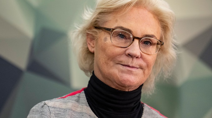 Christine Lambrecht (SPD), Bundesministerin der Verteidigung, könnte am Montag Medienberichten zufolge ihren Rücktritt verkünden.