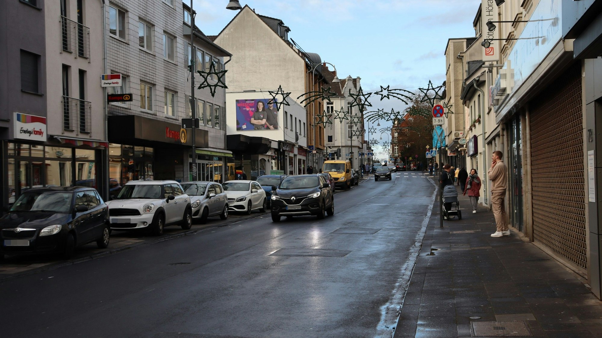Die Dellbrücker Hauptstraße.