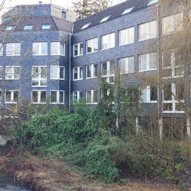 Das Foto zeigt das Rathaus der Gemeinde Kürten