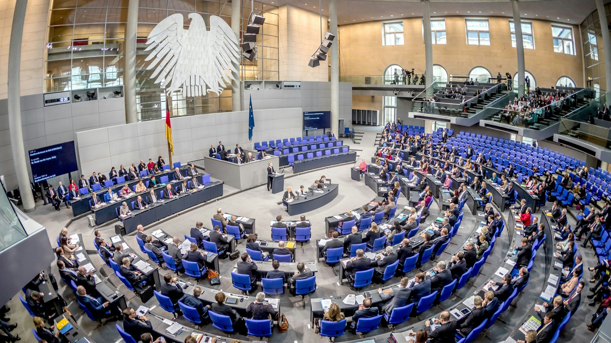 Der Plenarsaal während einer Sitzung des Deutschen Bundestages
