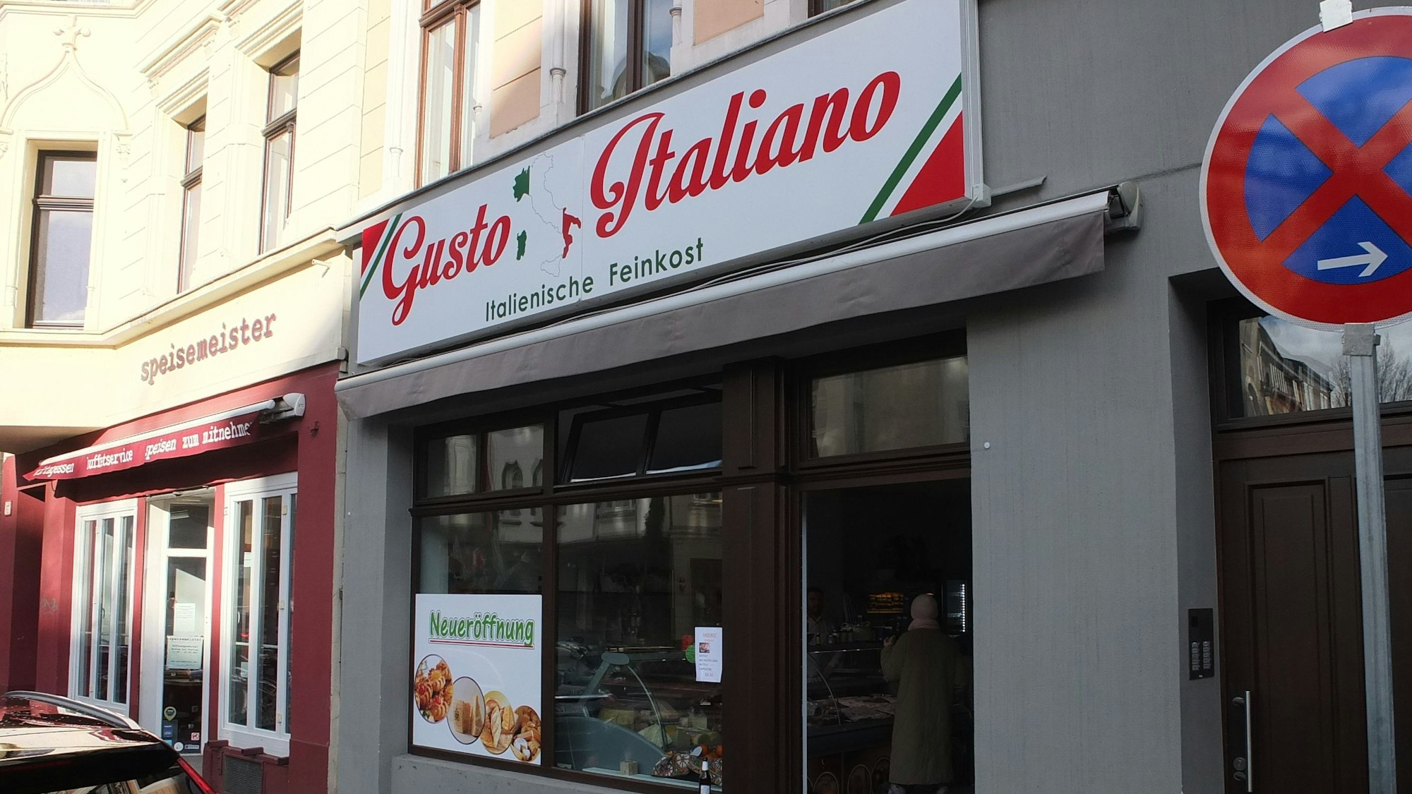 Das Feinkostgeschäft Gusto Italiano von außen.