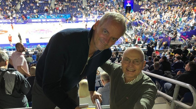 Henning Harnisch und Heinz Schäfer während der Basketball-EM in Berlin