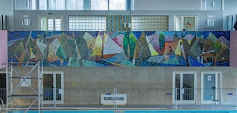 Das Mosaik „Heiterer Tag am Wasser“ im Bad Godesberger Kurfürstenbad