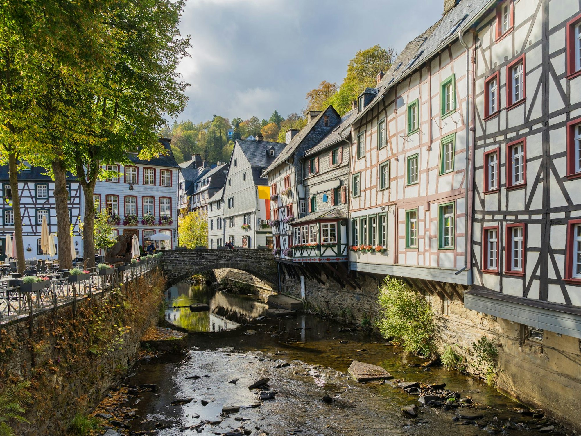 Monschau und Monreal gehören ohne Frage zu den schönsten Städten der Eifel.