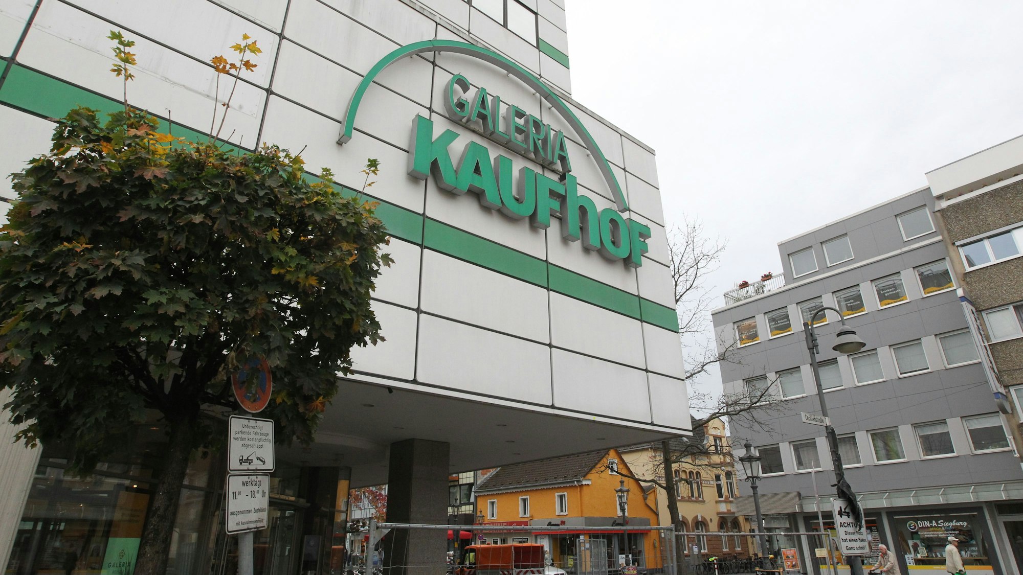 Die Siegburger Filiale von Galeria Kaufhof an der Kaiserstraße.