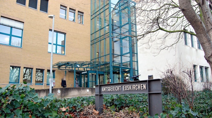 Blick auf das Amtsgericht Euskirchen im Januar 2022.