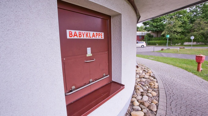 Babyklappe, Klinikum Oberberg Babyklappe GM, Foto: Börsch