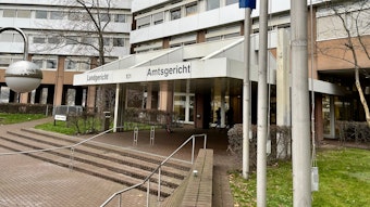 Der Eingangsbereich des Kölner Land- und Amtsgerichts an der Luxemburger Straße