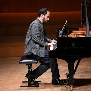 Pianist Igor Levit spielt in der Kölner Philharmonie.