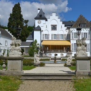 Das denkmalgeschützte Schloss Röttgen.