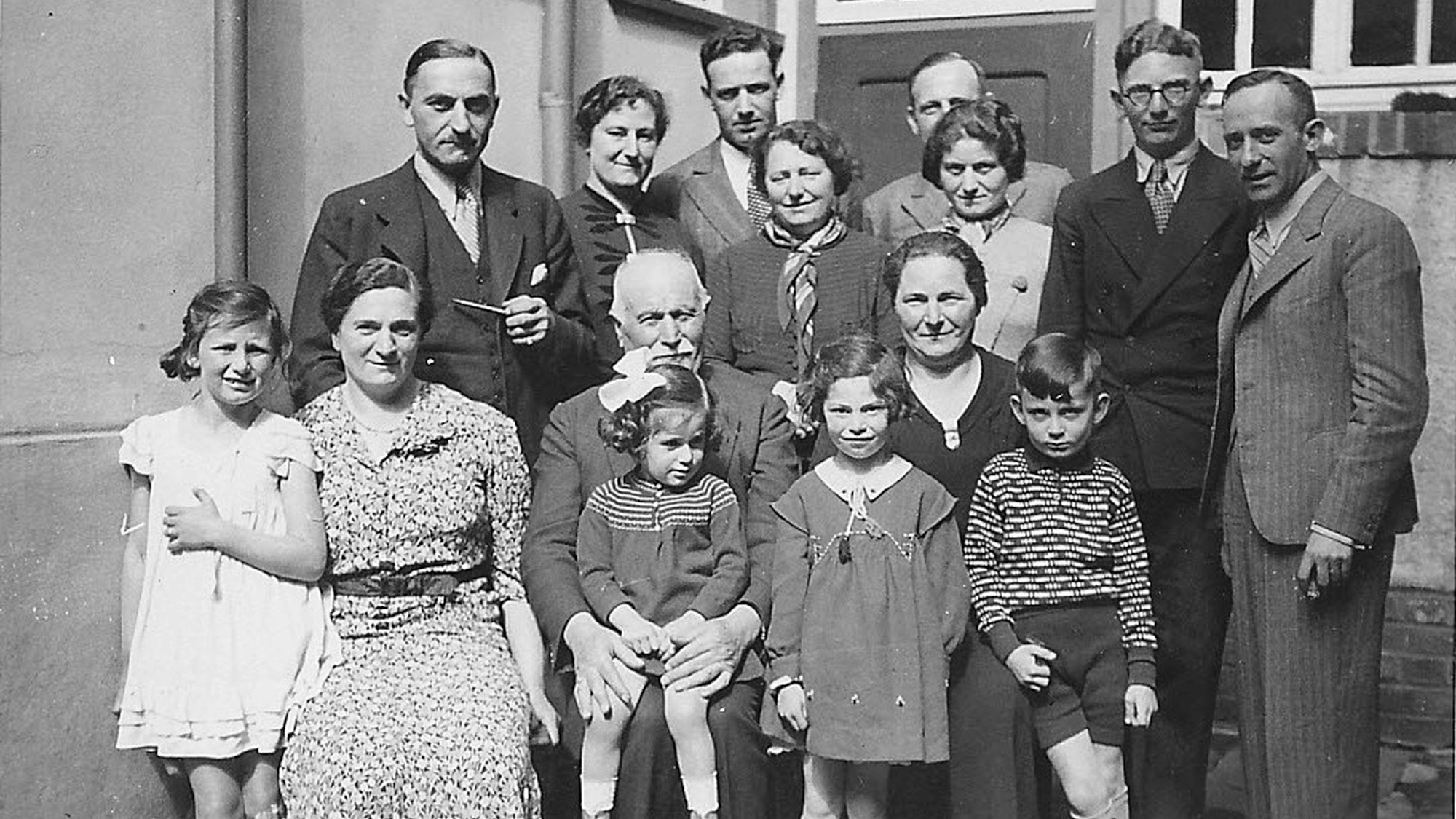 Das Foto der Familie Heumann aus Hellenthal wurde 1938 aufgenommen.