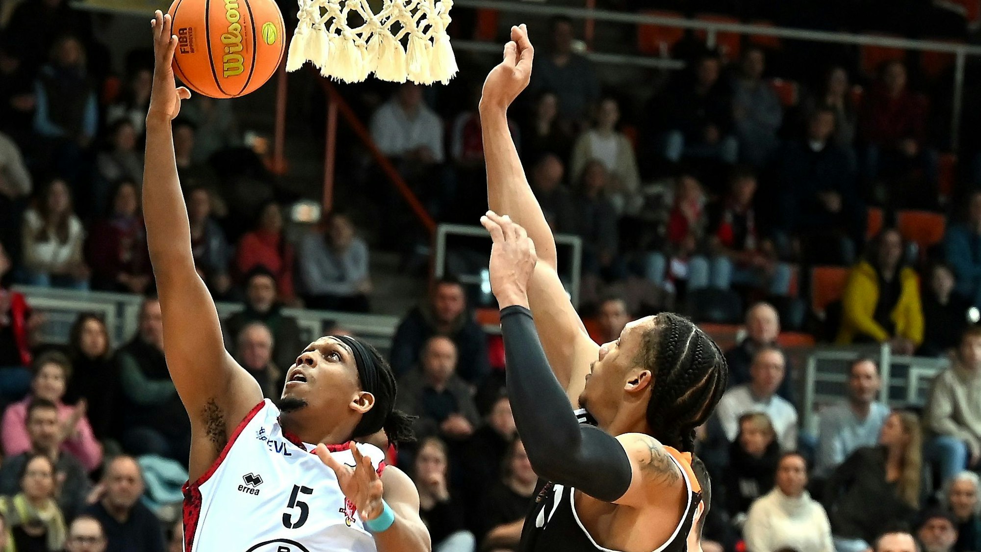 28.01.2023,-Basketball-Bayer Giants-Schwenningen

links: Kadre Gray (Bayer)

Foto: Uli Herhaus