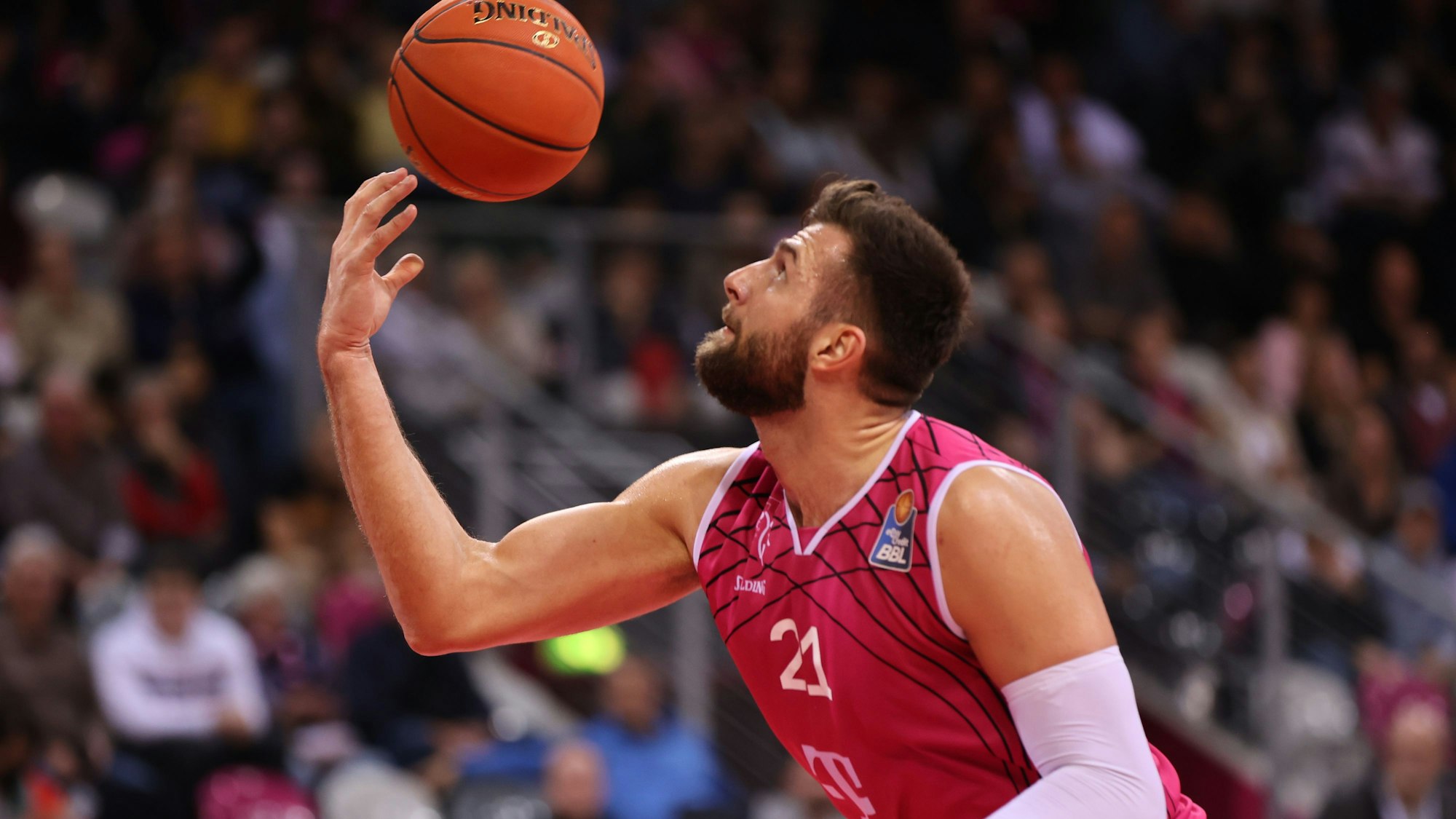 Leon Kratzer von den Telekom Baskets.