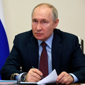 Wladimir Putin im Januar 2023 bei einer Kabinettssitzung in der Nowo-Ogarjowo-Residenz.