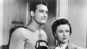 George Reeves mit Phyllis Coates in „Superman“.