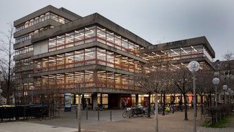 Außenansichten der Zentralbibliothek am Neumarkt in Köln.