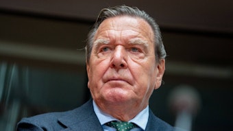 So sieht Gerhard Schröder heute offenbar nicht mehr aus.