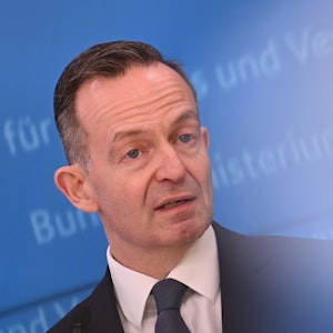 Volker Wissing, Bundesminister für Digitales und Verkehr, spricht nach einer Kabinettssitzung. (Archivbild)