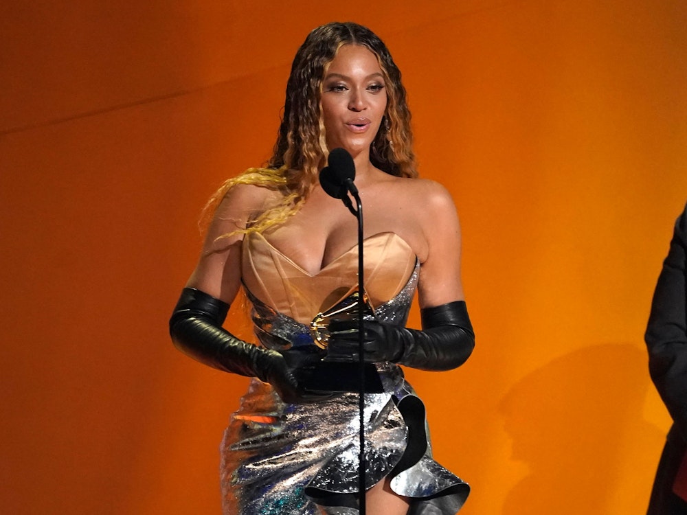 Beyonce nimmt den Preis für das beste Dance/Electronic Music Album für „Renaissance“ bei der Verleihung der 65. Grammy Awards entgegen. Die begehrten Musikpreise werden in mehreren Kategorien von der Academy of Recording Arts and Sciences vergeben.