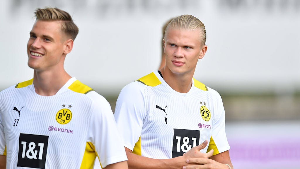 Steffen Tigges und Erling Haaland trainieren bei Borussia Dortmund.