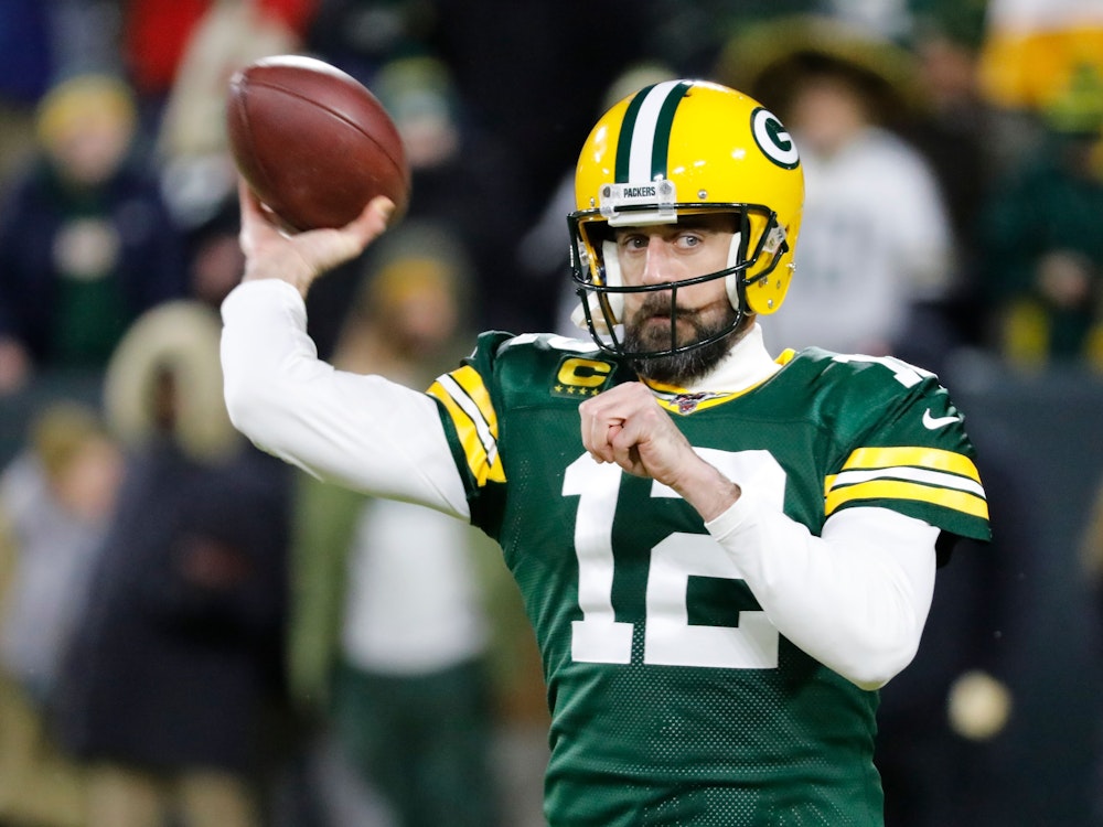 Aaron Rodgers von den Green Bay Packers am 13. Januar 2020 in Aktion.