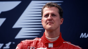 Michael Schumacher nach einem Formel-1-Rennen im Jahr 2002.