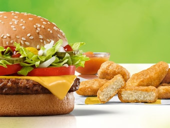 McPlant Burger und McPlant Nuggets von McDonald's.